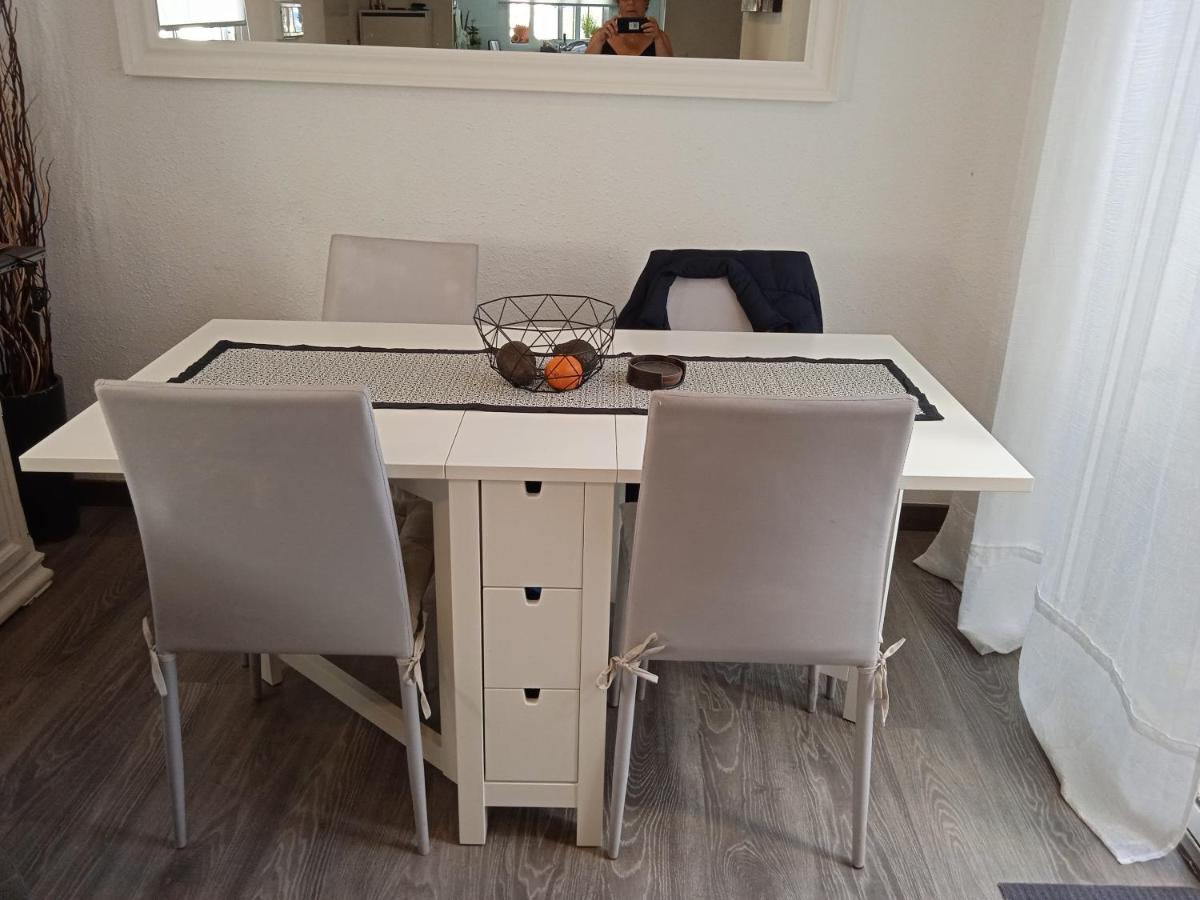 Lovely 4-bed In Chapas *